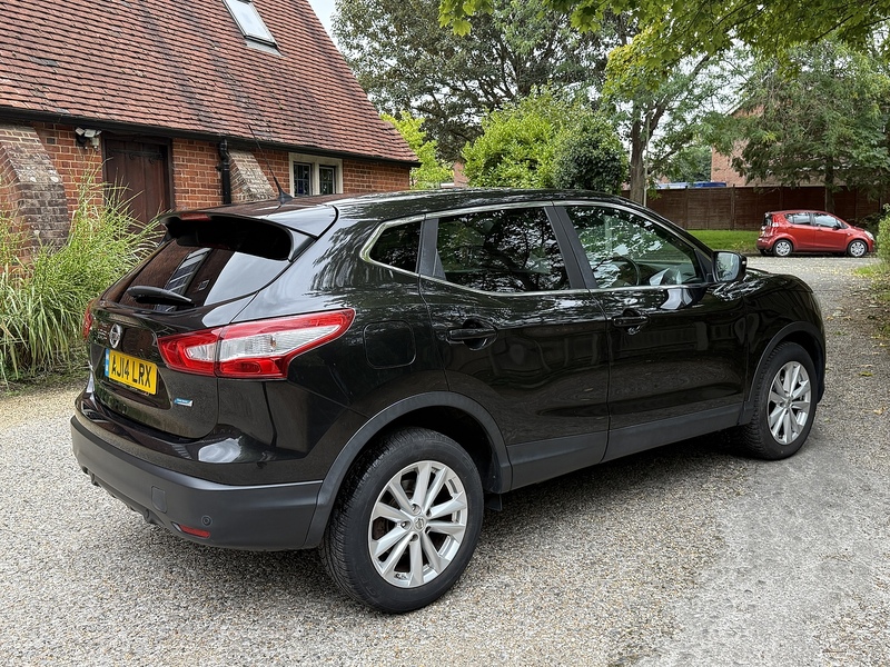 Nissan Qashqai 1.5 dCi Acenta Premium SUV 5dr Diesel Manual 2WD Euro 5 (s/s) (110 ps) - U10003295