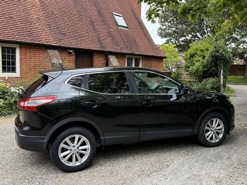 Nissan Qashqai 1.5 dCi Acenta Premium SUV 5dr Diesel Manual 2WD Euro 5 (s/s) (110 ps) - U10003295