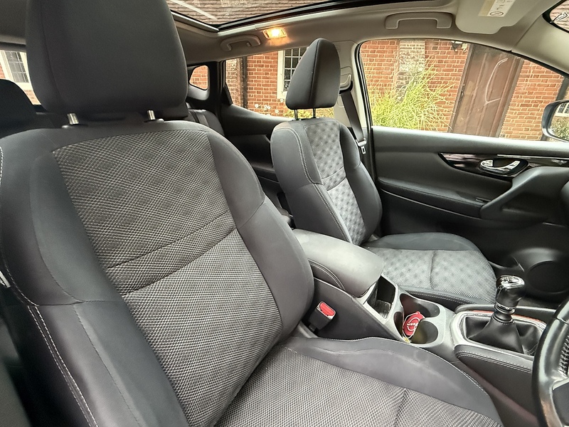 Nissan Qashqai 1.5 dCi Acenta Premium SUV 5dr Diesel Manual 2WD Euro 5 (s/s) (110 ps) - U10003295