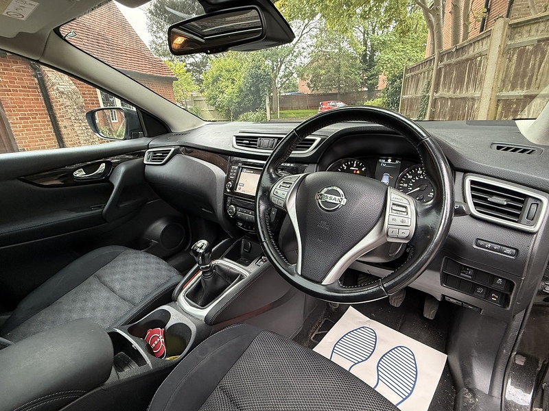 Nissan Qashqai 1.5 dCi Acenta Premium SUV 5dr Diesel Manual 2WD Euro 5 (s/s) (110 ps) - U10003295
