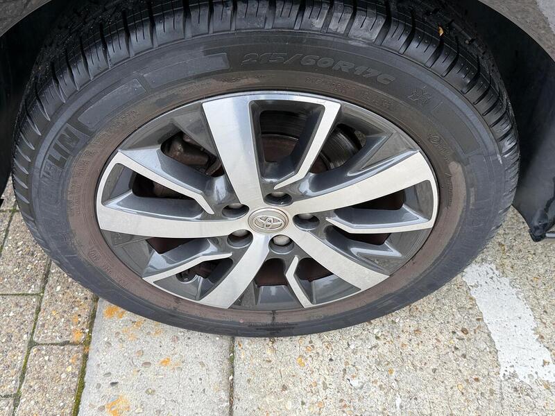 Toyota ProAce 1.6D Comfort Medium Panel Van 6dr Diesel Manual MWB Euro 6 (s/s) (115 ps) - U10003297