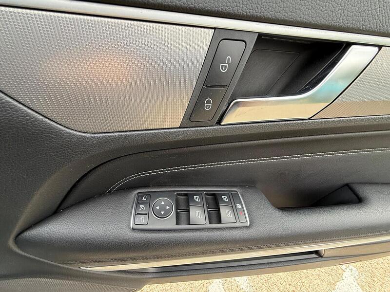 Mercedes-Benz E Class 2.1 E250 CDI AMG Sport Cabriolet 2dr Diesel G-Tronic+ Euro 5 (s/s) (204 ps) - U10003300