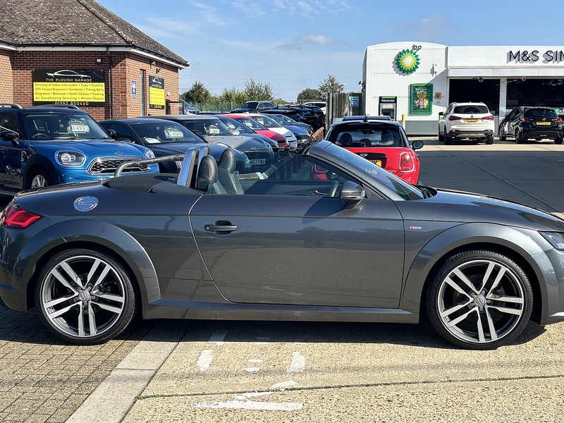 Audi TT 1.8 TFSI S line Roadster 2dr Petrol Manual Euro 6 (s/s) (180 ps) - U10003310