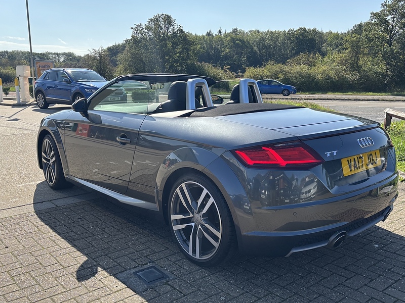 Audi TT 1.8 TFSI S line Roadster 2dr Petrol Manual Euro 6 (s/s) (180 ps) - U10003310