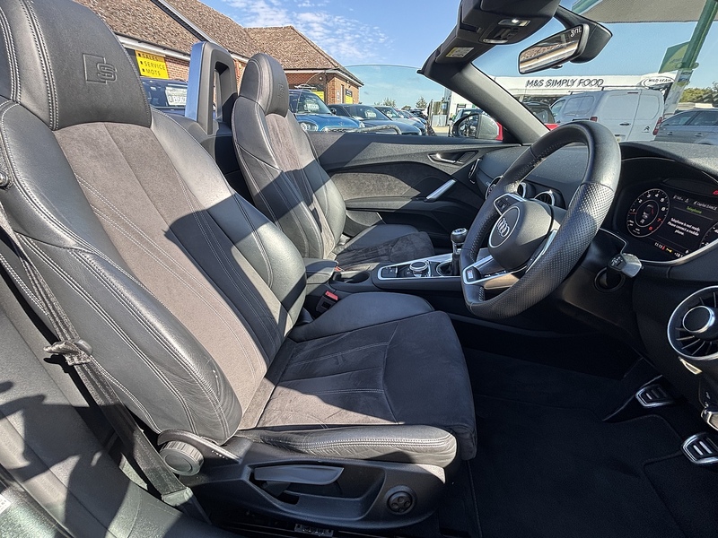 Audi TT 1.8 TFSI S line Roadster 2dr Petrol Manual Euro 6 (s/s) (180 ps) - U10003310