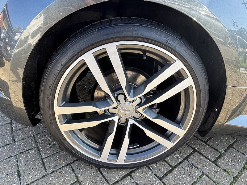 Audi TT 1.8 TFSI S line Roadster 2dr Petrol Manual Euro 6 (s/s) (180 ps) - U10003310