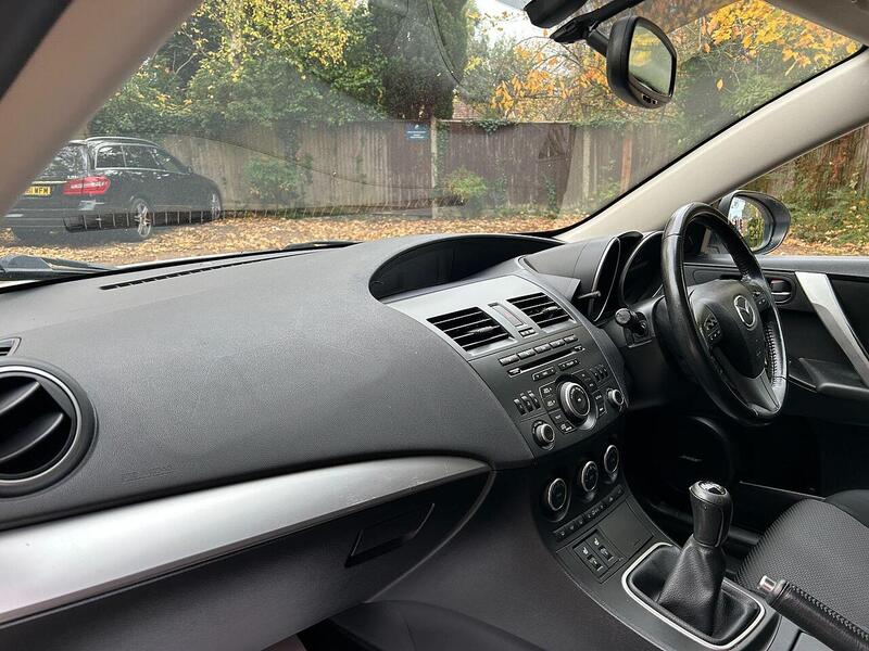 Mazda Mazda3 1.6d Sport Euro 5 5dr - U10003312