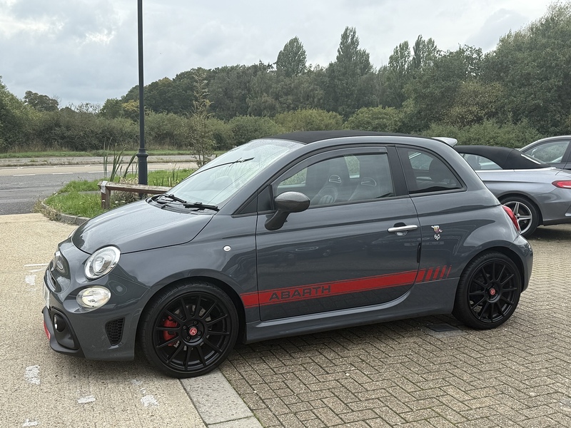 Abarth 695C 1.4 T-Jet XSR Yamaha Limited Edition Cabrio 2dr Petrol Manual Euro 6 (165 bhp) - U10003317