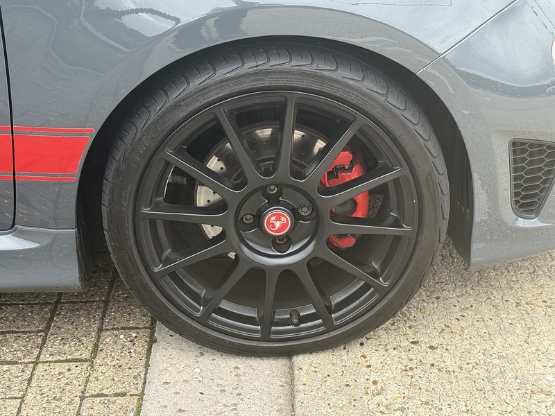 Abarth 695C 1.4 T-Jet XSR Yamaha Limited Edition Cabrio 2dr Petrol Manual Euro 6 (165 bhp) - U10003317