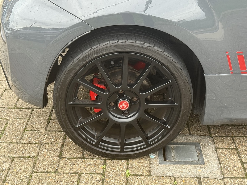 Abarth 695C 1.4 T-Jet XSR Yamaha Limited Edition Cabrio 2dr Petrol Manual Euro 6 (165 bhp) - U10003317