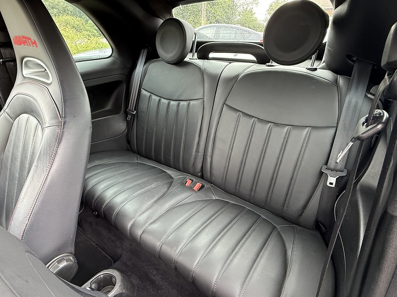 Abarth 695C 1.4 T-Jet XSR Yamaha Limited Edition Cabrio 2dr Petrol Manual Euro 6 (165 bhp) - U10003317