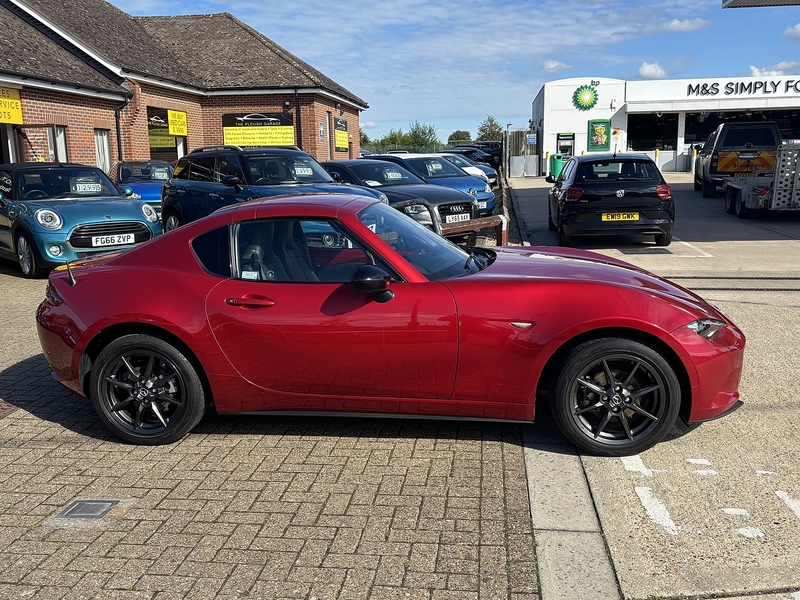 Mazda MX-5 RF 1.5 SKYACTIV-G Sport Nav Convertible 2dr Petrol Manual Euro 6 (131 ps) - U10003321