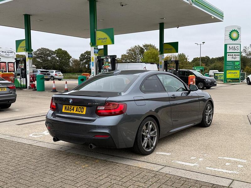 BMW 2 Series 3.0 M235i Auto Euro 6 (s/s) 2dr - U10003324