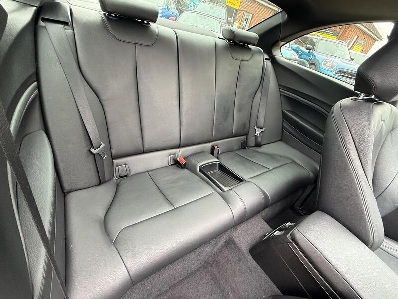 BMW 2 Series 3.0 M235i Auto Euro 6 (s/s) 2dr - U10003324