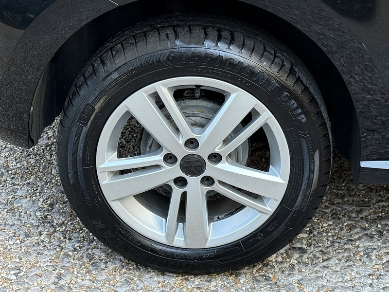 Volkswagen Polo 1.0 BlueMotion Tech Match Edition Hatchback 3dr Petrol Manual Euro 6 (s/s) (75 ps) - U10003328