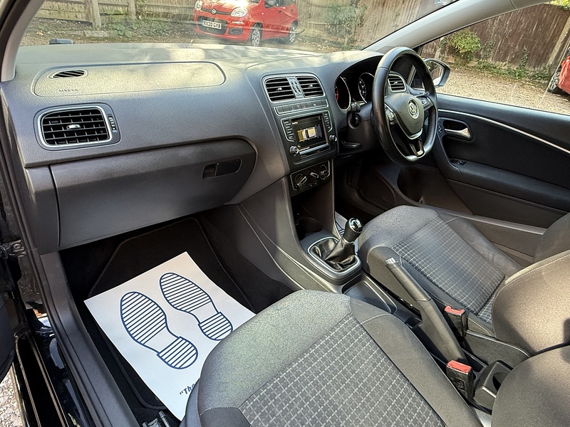 Volkswagen Polo 1.0 BlueMotion Tech Match Edition Hatchback 3dr Petrol Manual Euro 6 (s/s) (75 ps) - U10003328