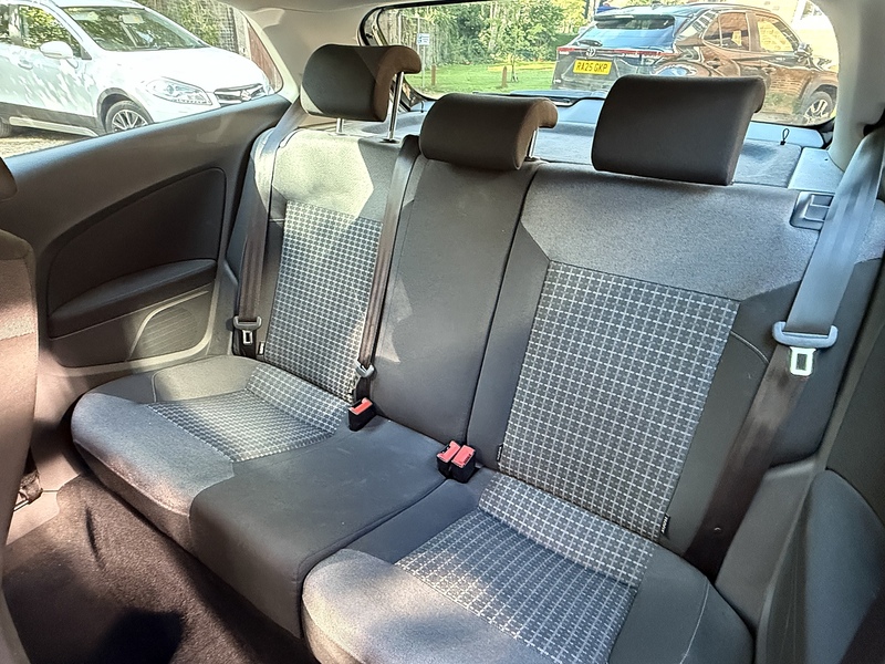 Volkswagen Polo 1.0 BlueMotion Tech Match Edition Hatchback 3dr Petrol Manual Euro 6 (s/s) (75 ps) - U10003328