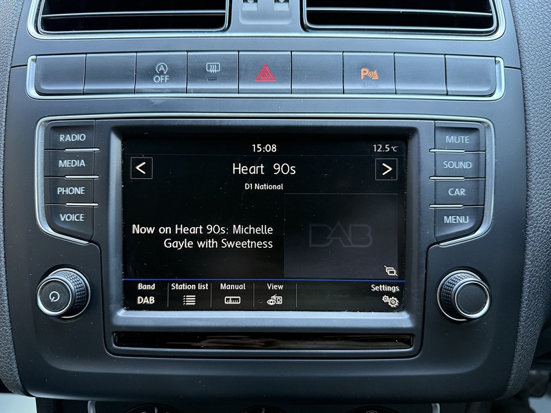 Volkswagen Polo 1.0 BlueMotion Tech Match Edition Hatchback 3dr Petrol Manual Euro 6 (s/s) (75 ps) - U10003328