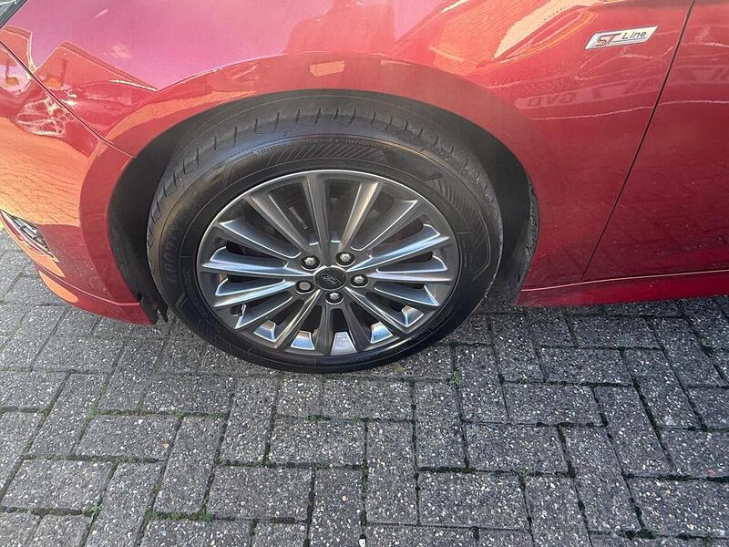 Ford Focus 1.0T EcoBoost ST-Line Estate 5dr Petrol Manual Euro 6 (s/s) (125 ps) - U10003332