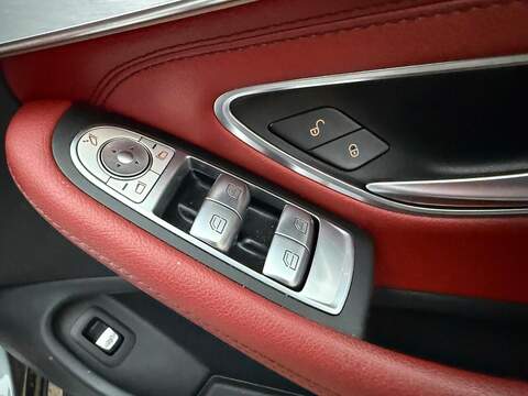 Mercedes-Benz C Class 3.0 C43 V6 AMG (Premium) Cabriolet 2dr Petrol G-Tronic+ 4MATIC Euro 6 (s/s) (390 ps) - U10003334