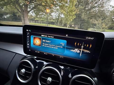 Mercedes-Benz C Class 3.0 C43 V6 AMG (Premium) Cabriolet 2dr Petrol G-Tronic+ 4MATIC Euro 6 (s/s) (390 ps) - U10003334