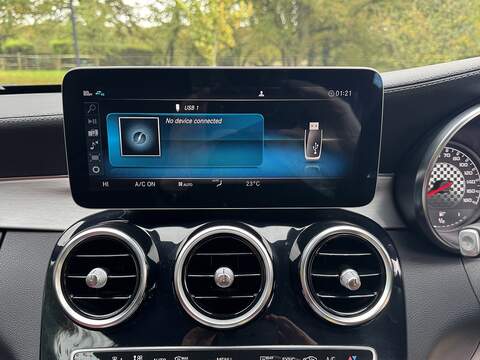 Mercedes-Benz C Class 3.0 C43 V6 AMG (Premium) Cabriolet 2dr Petrol G-Tronic+ 4MATIC Euro 6 (s/s) (390 ps) - U10003334