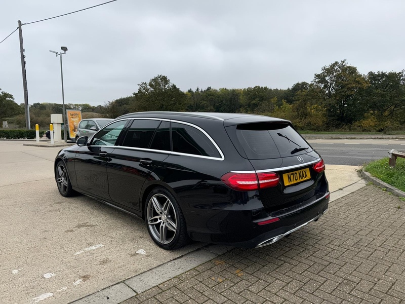 Mercedes-Benz E Class 2.0 E220d AMG Line Estate 5dr Diesel G-Tronic+ Euro 6 (s/s) (194 ps) - U10003336