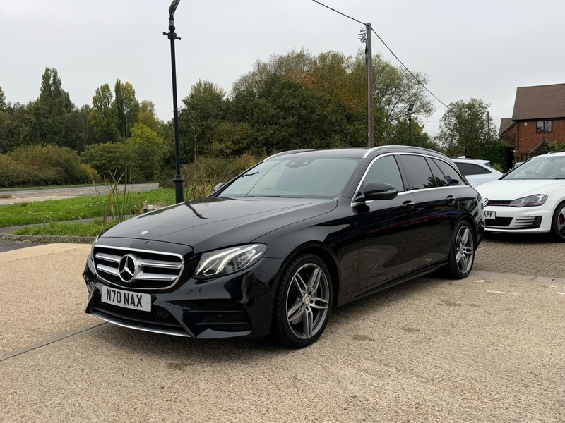 Mercedes-Benz E Class 2.0 E220d AMG Line Estate 5dr Diesel G-Tronic+ Euro 6 (s/s) (194 ps) - U10003336