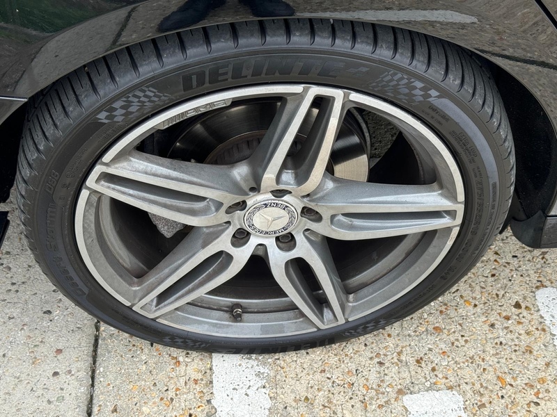 Mercedes-Benz E Class 2.0 E220d AMG Line Estate 5dr Diesel G-Tronic+ Euro 6 (s/s) (194 ps) - U10003336