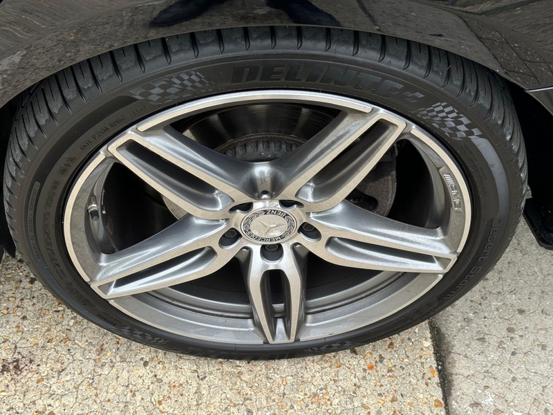 Mercedes-Benz E Class 2.0 E220d AMG Line Estate 5dr Diesel G-Tronic+ Euro 6 (s/s) (194 ps) - U10003336