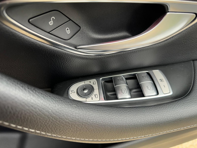 Mercedes-Benz E Class 2.0 E220d AMG Line Estate 5dr Diesel G-Tronic+ Euro 6 (s/s) (194 ps) - U10003336