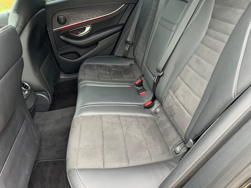 Mercedes-Benz E Class 2.0 E220d AMG Line Estate 5dr Diesel G-Tronic+ Euro 6 (s/s) (194 ps) - U10003336