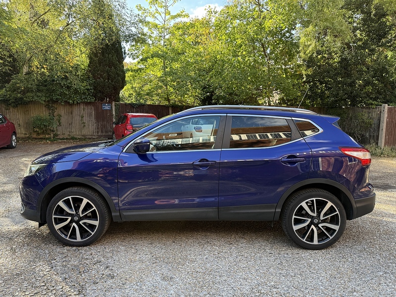 Nissan Qashqai 1.2 DIG-T Tekna SUV 5dr Petrol XTRON 2WD Euro 6 (s/s) (115 ps) - U10003340