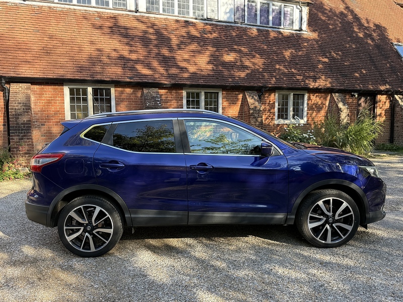 Nissan Qashqai 1.2 DIG-T Tekna SUV 5dr Petrol XTRON 2WD Euro 6 (s/s) (115 ps) - U10003340