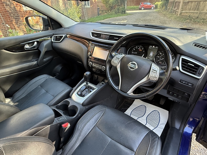Nissan Qashqai 1.2 DIG-T Tekna SUV 5dr Petrol XTRON 2WD Euro 6 (s/s) (115 ps) - U10003340