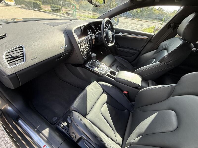 Audi A5 1.8 TFSI Black Edition Plus Sportback 5dr Petrol Multitronic Euro 6 (s/s) (170 ps) - U10003341