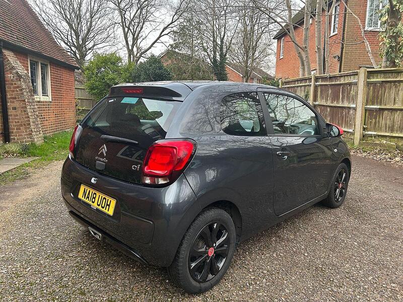 Citroen C1 1.2 PureTech Furio Hatchback 3dr Petrol Manual Euro 6 (82 ps) - U10003342