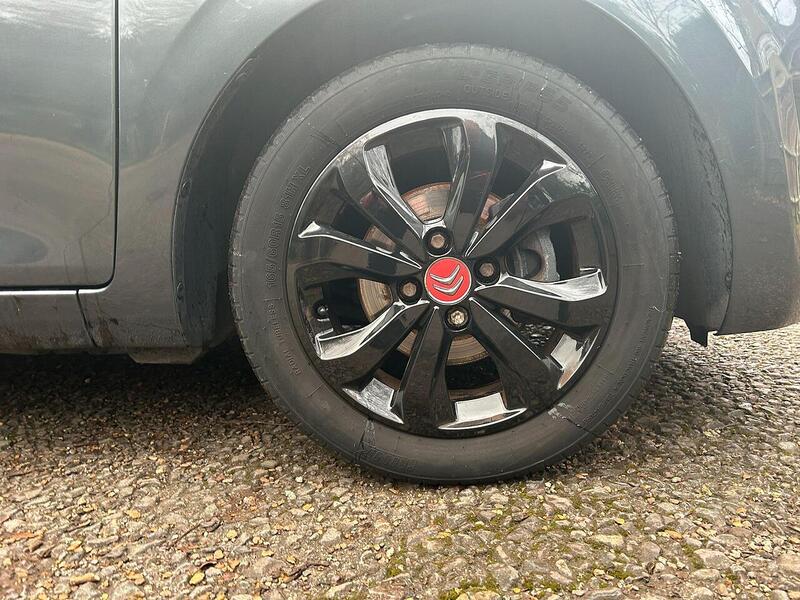 Citroen C1 1.2 PureTech Furio Hatchback 3dr Petrol Manual Euro 6 (82 ps) - U10003342