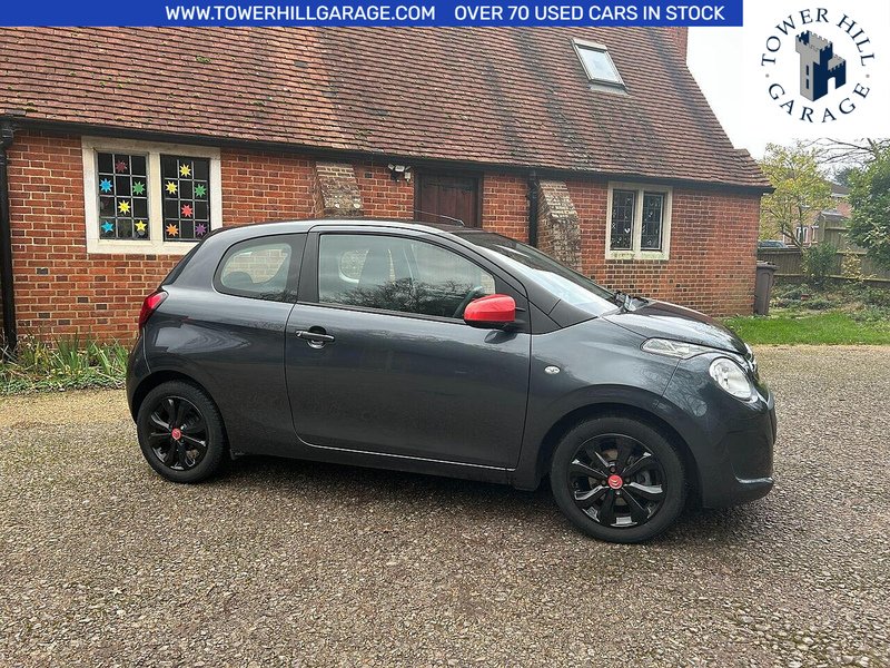 Citroen C1 1.2 PureTech Furio Hatchback 3dr Petrol Manual Euro 6 (82 ps) - U10003342