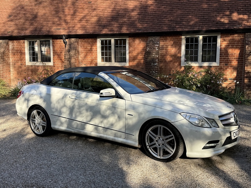 Mercedes-Benz E Class 2.1 E220 CDI BlueEfficiency Sport Cabriolet 2dr Diesel G-Tronic+ Euro 5 (s/s) (170 ps) - U10003345