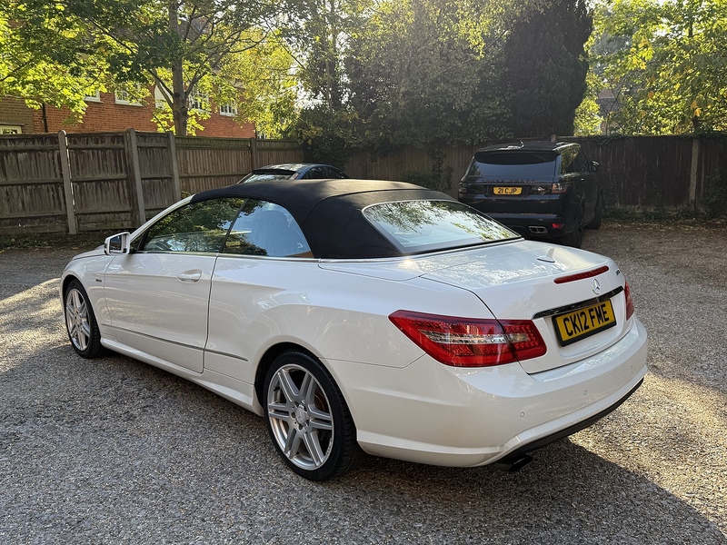 Mercedes-Benz E Class 2.1 E220 CDI BlueEfficiency Sport Cabriolet 2dr Diesel G-Tronic+ Euro 5 (s/s) (170 ps) - U10003345
