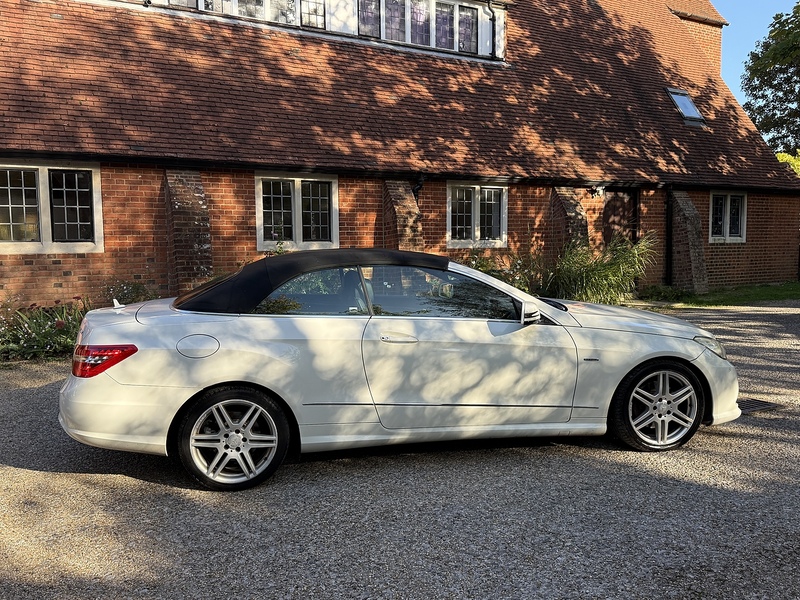 Mercedes-Benz E Class 2.1 E220 CDI BlueEfficiency Sport Cabriolet 2dr Diesel G-Tronic+ Euro 5 (s/s) (170 ps) - U10003345