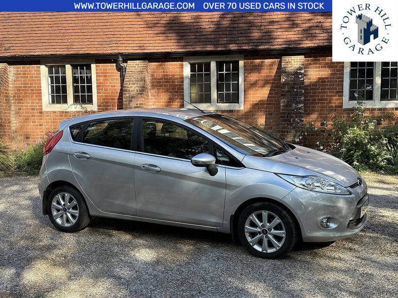 Ford Fiesta 1.25 Zetec Hatchback 5dr Petrol Manual (129 g/km, 81 bhp) - U10003348