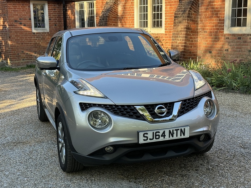 Nissan Juke 1.2 DIG-T Tekna SUV 5dr Petrol Manual Euro 5 (s/s) Euro 5 (115 ps) - U10003349