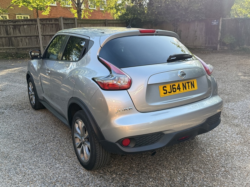 Nissan Juke 1.2 DIG-T Tekna SUV 5dr Petrol Manual Euro 5 (s/s) Euro 5 (115 ps) - U10003349