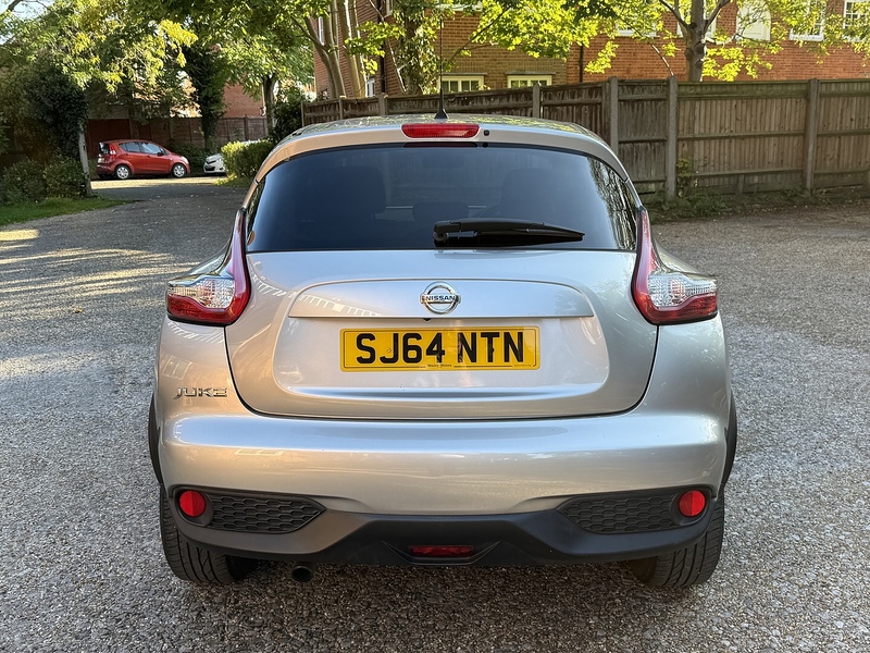 Nissan Juke 1.2 DIG-T Tekna SUV 5dr Petrol Manual Euro 5 (s/s) Euro 5 (115 ps) - U10003349