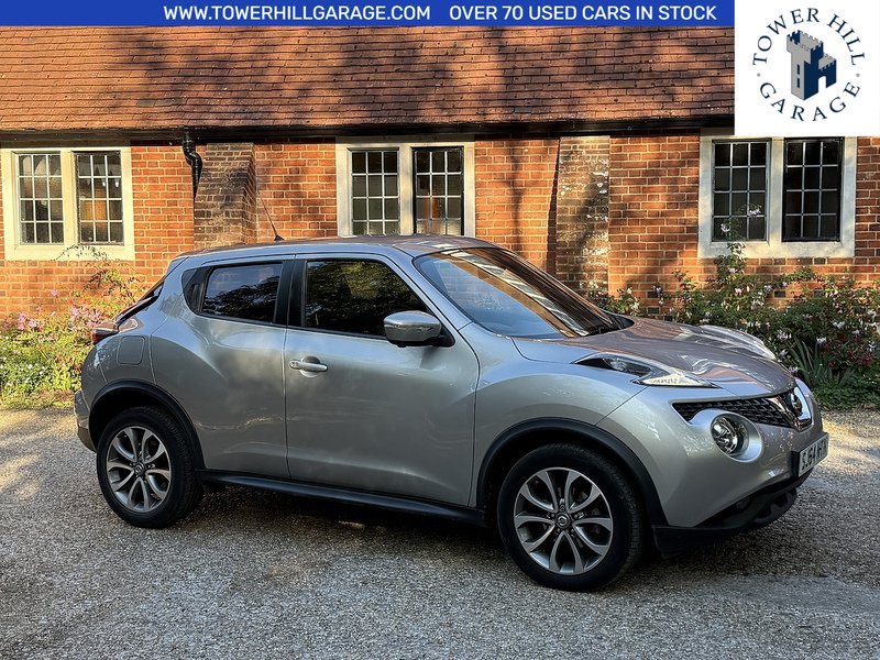 Nissan Juke 1.2 DIG-T Tekna SUV 5dr Petrol Manual Euro 5 (s/s) Euro 5 (115 ps) - U10003349