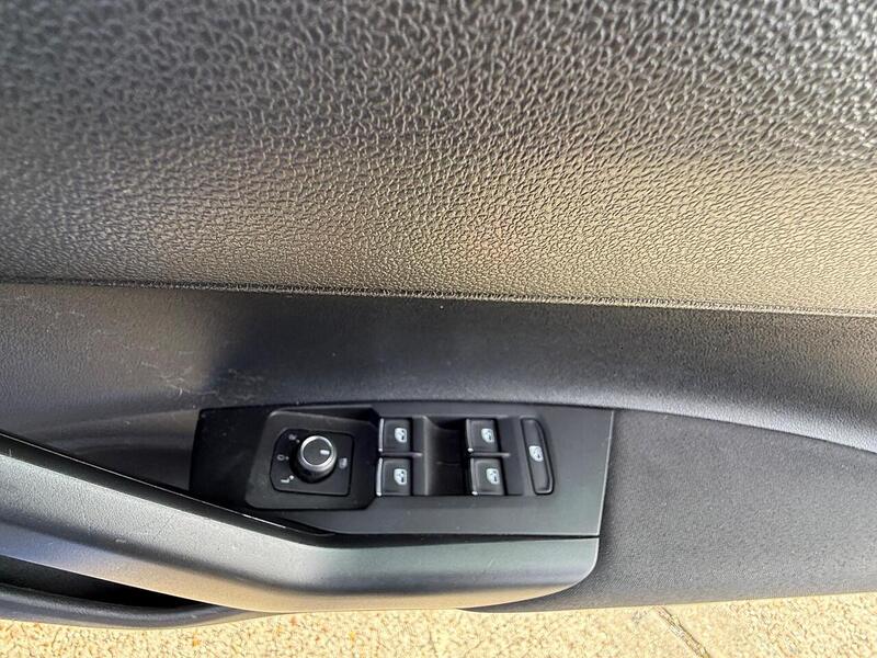 Volkswagen Polo 1.0 TSI SE Hatchback 5dr Petrol Manual Euro 6 (s/s) (95 ps) - U10003354