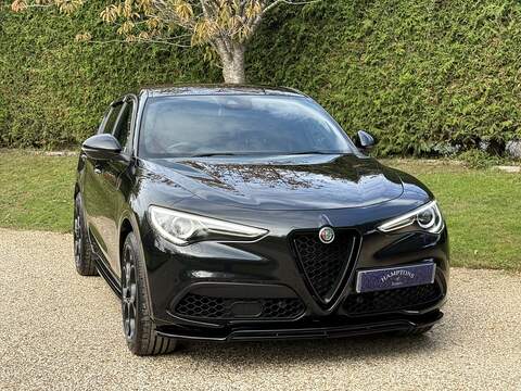 Alfa Romeo Stelvio 2.0T Veloce SUV 5dr Petrol Auto Q4 AWD Euro 6 (s/s) (280 ps) - U10003357