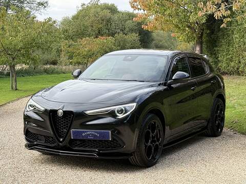Alfa Romeo Stelvio 2.0T Veloce SUV 5dr Petrol Auto Q4 AWD Euro 6 (s/s) (280 ps) - U10003357